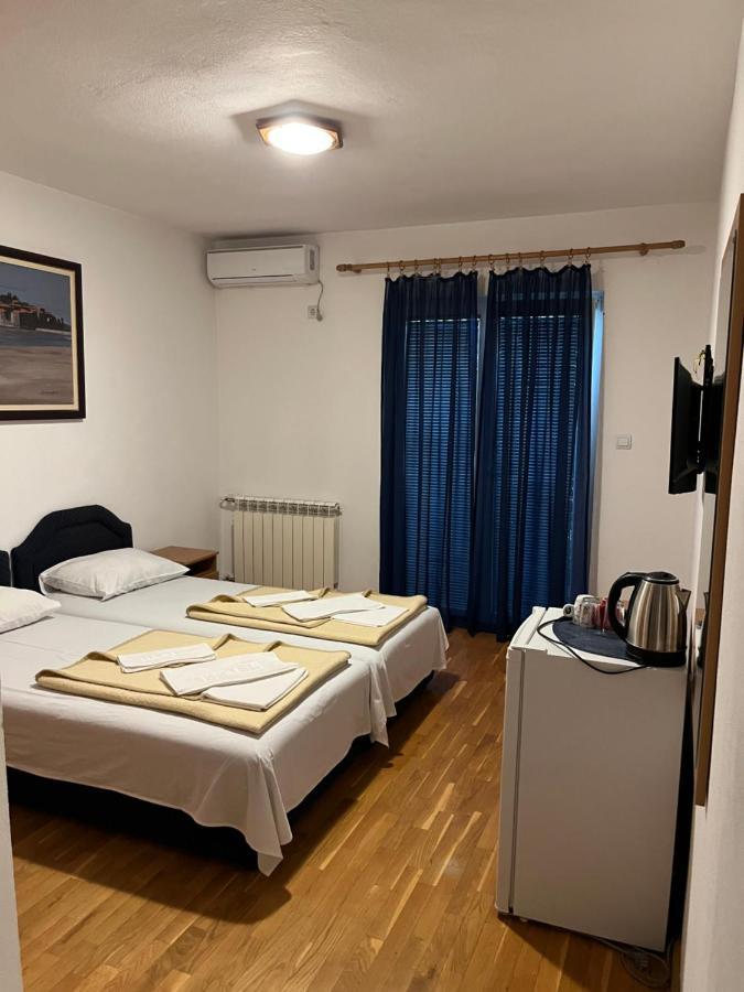 Apartmani Goran I Jelena Zec Budva Exterior photo