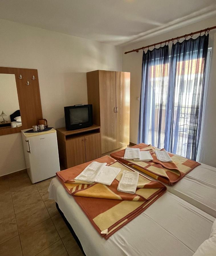 Apartmani Goran I Jelena Zec Budva Exterior photo