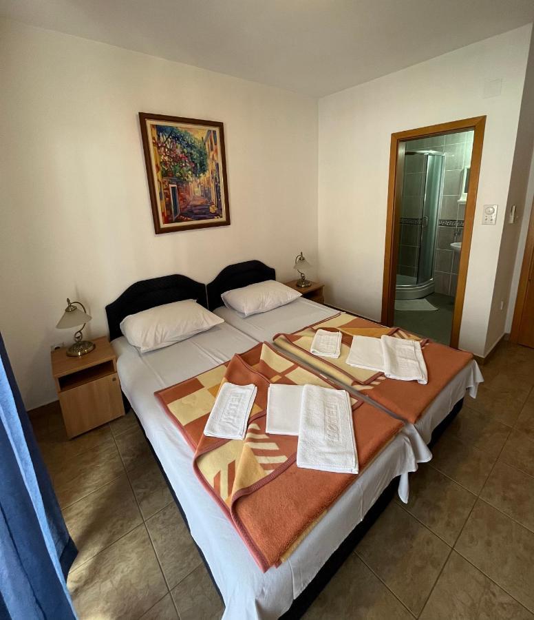Apartmani Goran I Jelena Zec Budva Exterior photo